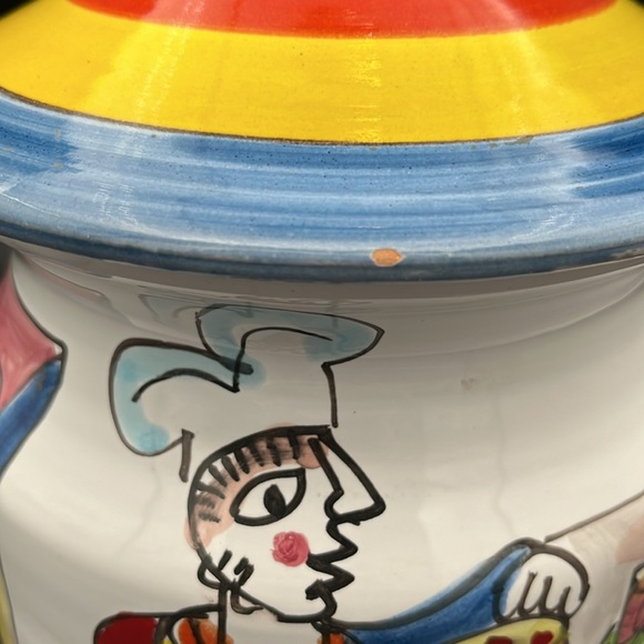 La Musa Italian hand painted ceramic cookie jar. Colorful Picasso style figures. - Picture 8 of 14